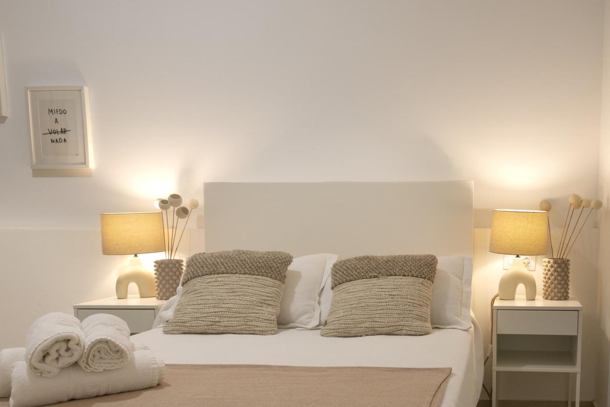 Apartamentos La Tahona カディス エクステリア 写真