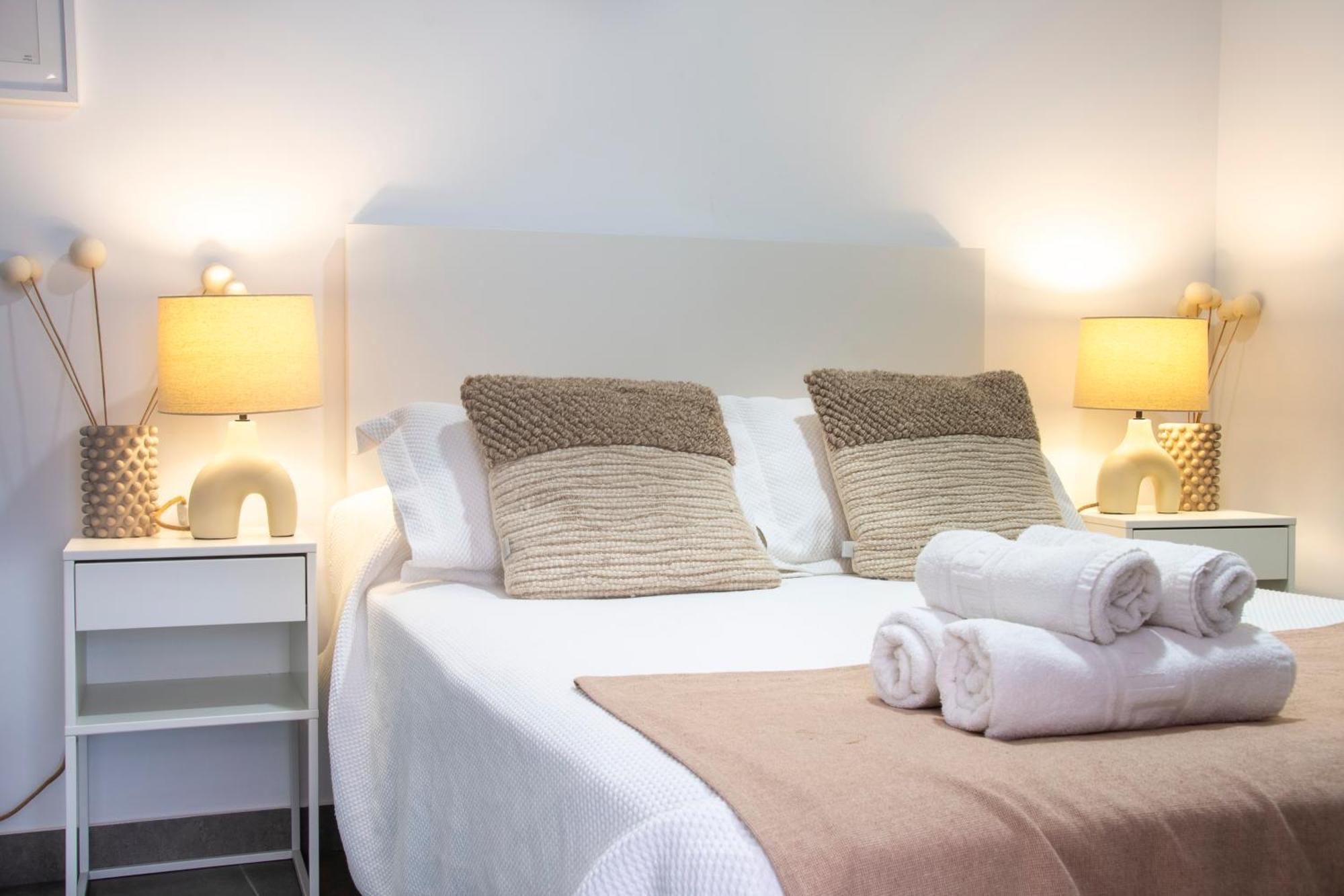 Apartamentos La Tahona カディス エクステリア 写真