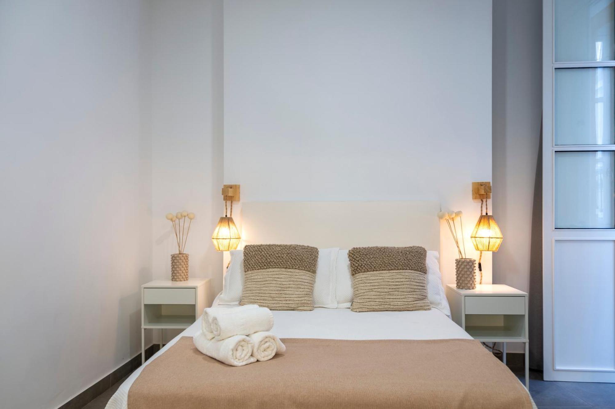 Apartamentos La Tahona カディス エクステリア 写真