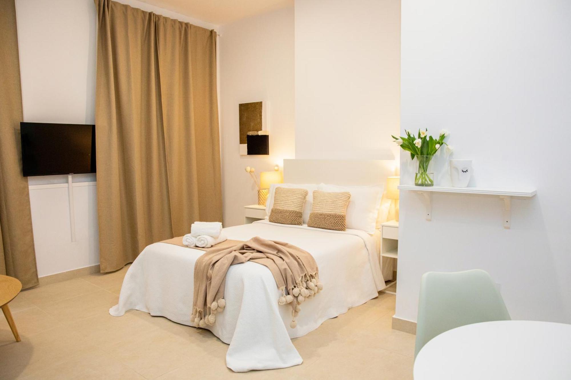 Apartamentos La Tahona カディス エクステリア 写真